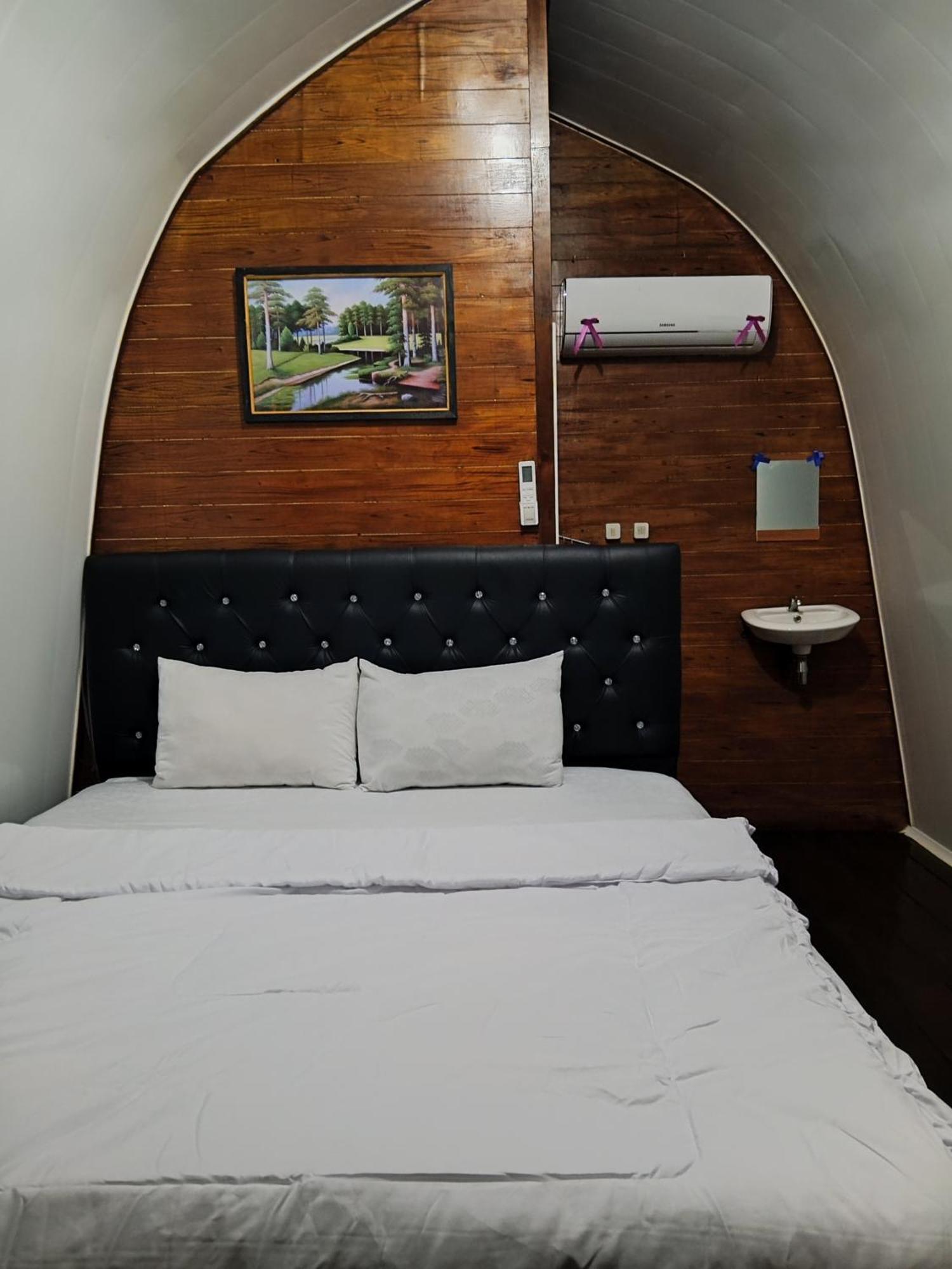 Indah Damai Cottages Sidomukti Room photo